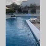 فيلة Luis *